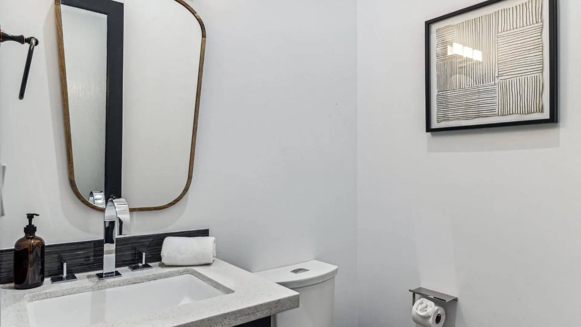 Villa Modern Industrial-Near Old Town Scottsdale