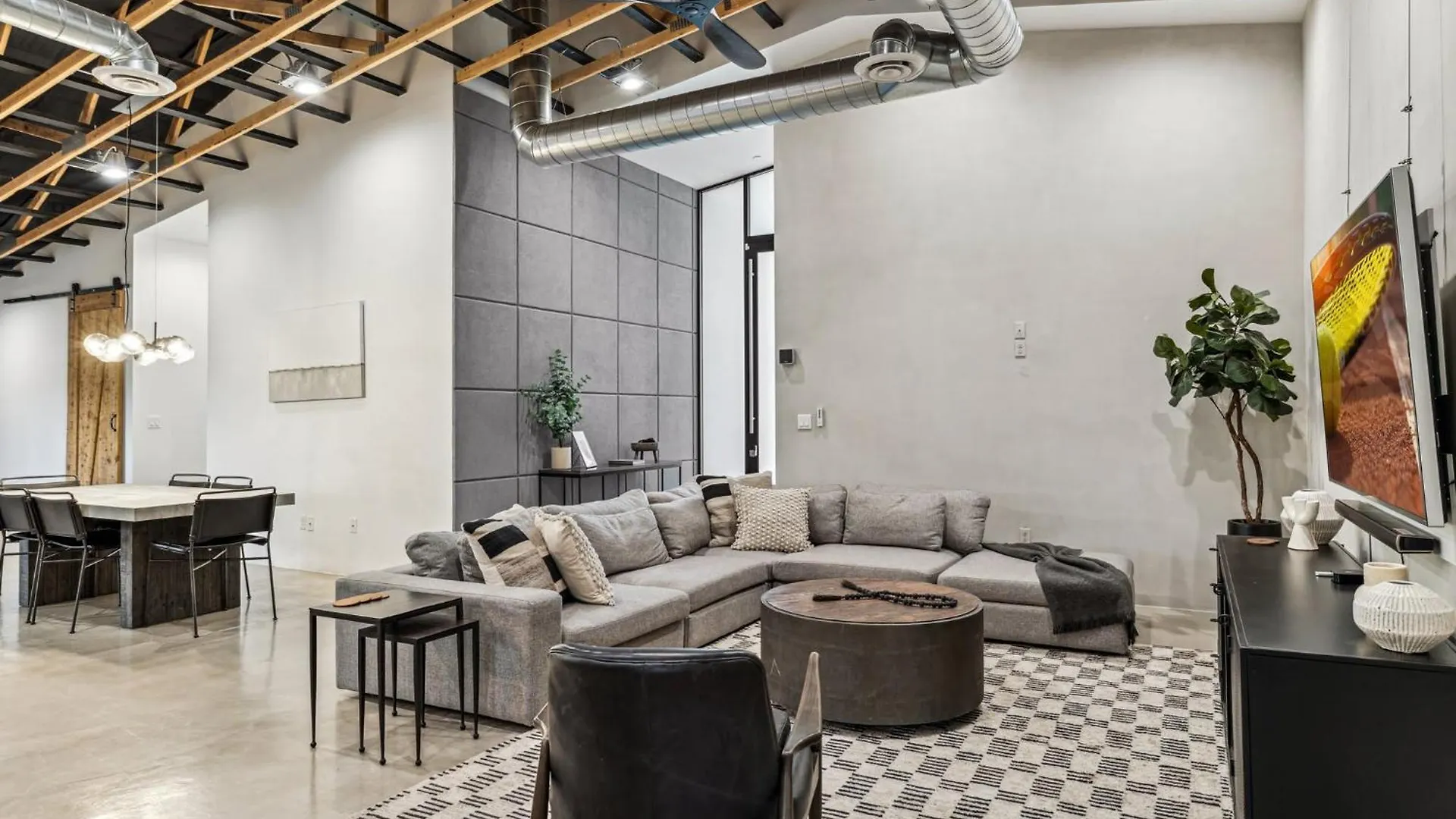 Вилла Modern Industrial-Near Old Town Скоттсдейл